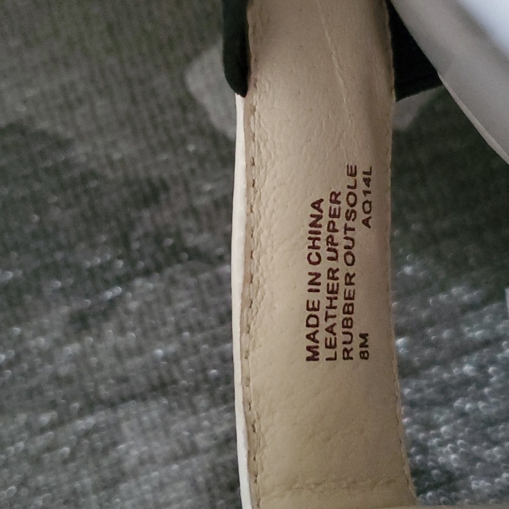 Michael Kors Codie Black & White Leather Sandal - Picture 11 of 12